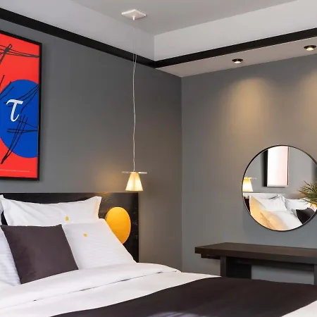 Ξενοδοχείο με διαμερίσματα 3 Pines Design Living *