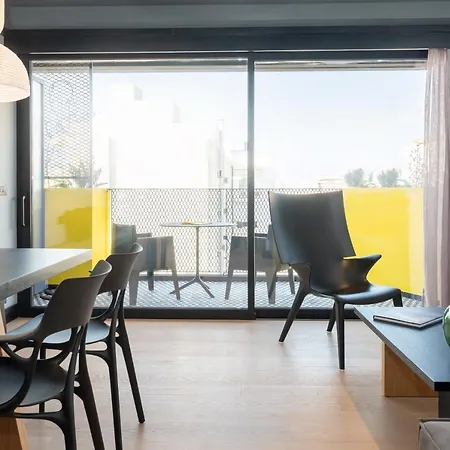 3 Pines Design Living Ξενοδοχείο με διαμερίσματα *
