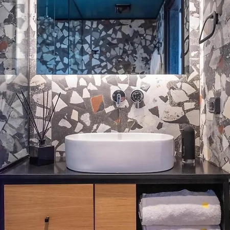 Ξενοδοχείο με διαμερίσματα 3 Pines Design Living Ηράκλειο Κρήτης