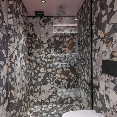 3 Pines Design Living Ξενοδοχείο με διαμερίσματα