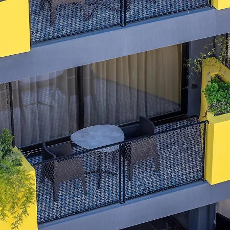 아파트호텔 3 Pines Design Living 이라클리온